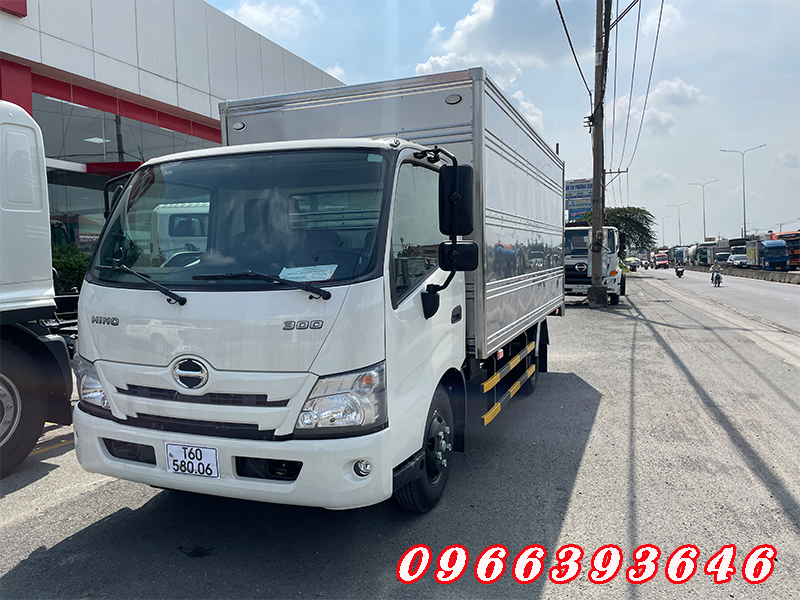 ca-bin-xe-hino-xzu-710-2-tan-5-euro-5.