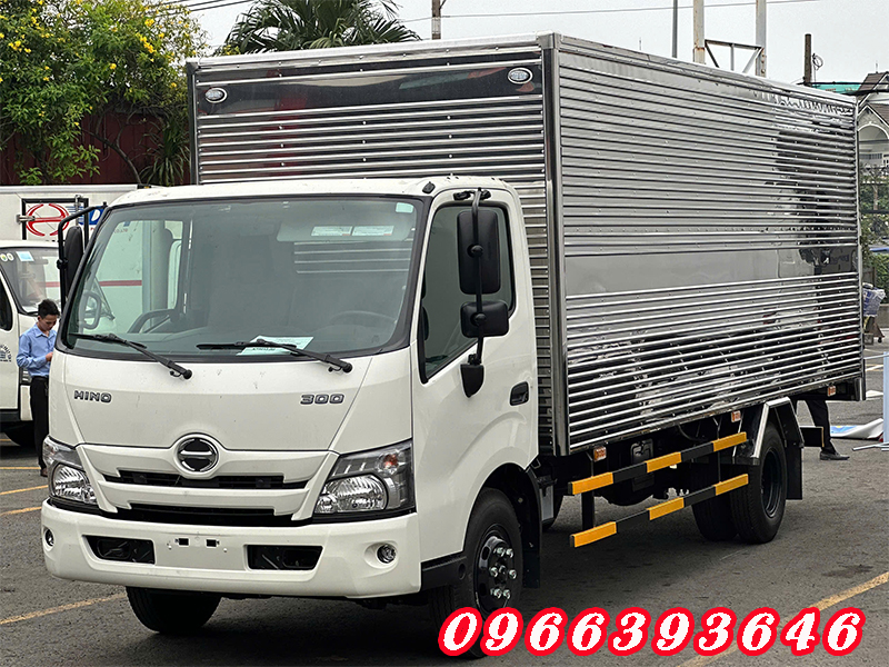 xe-hino-730-5-tan-thung-kin-euro-5