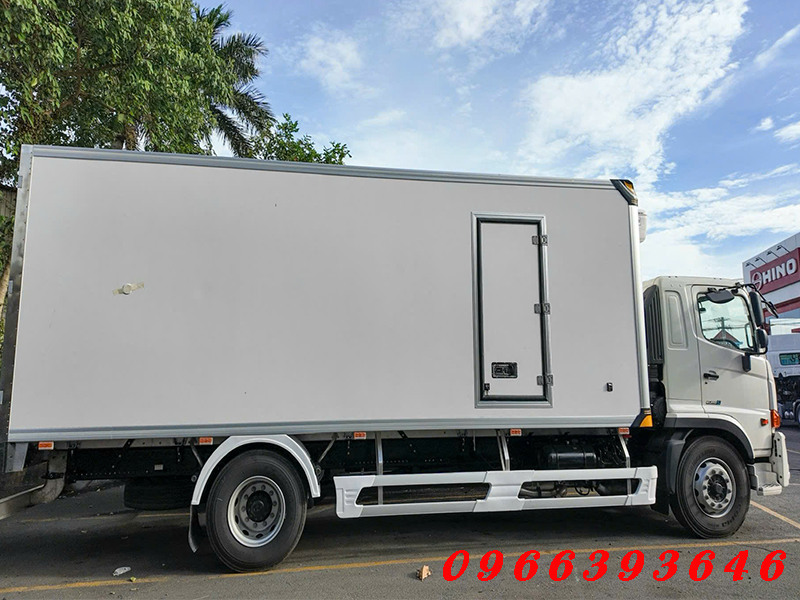 xe-hino-FG-8-tan-dong-lanh-may-lanh-huabon-HT1280