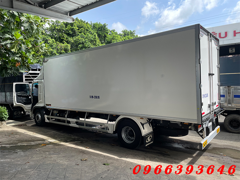 xe-hino-FG-bao-hanh-7-nam-500000-km