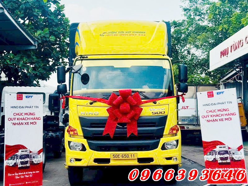 xe-hino-15-tan-ca-bin-vang