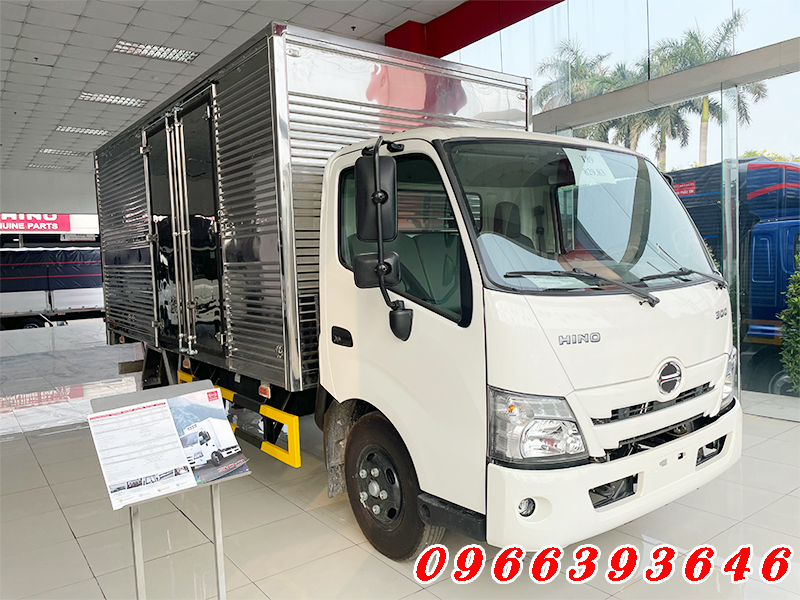 xe-hino-710-2.5-tan-thung-kin