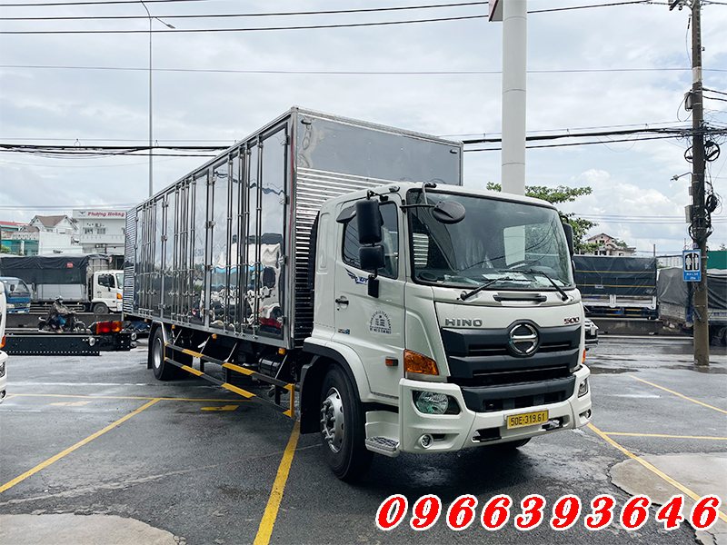 xe-hino-fg8jt8a-thung-kin-10-met