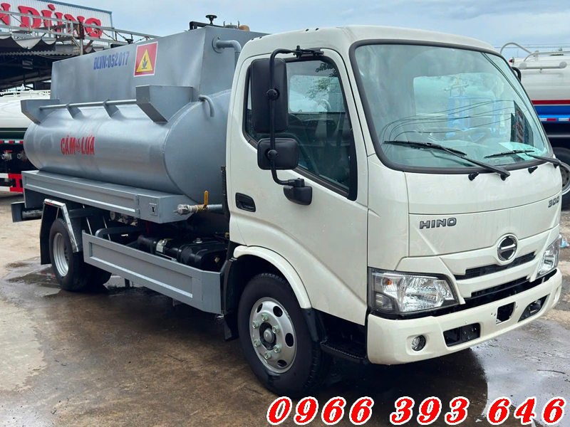 xe-hino-xzu-650-bon-xang-dau-5-khoi