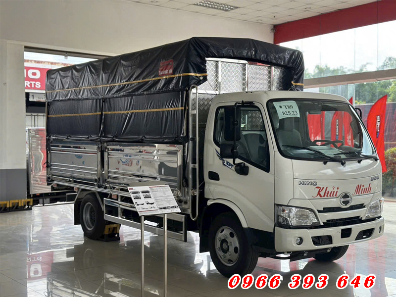 xe-hino-xzu-650-tong-tai-7-tan-4
