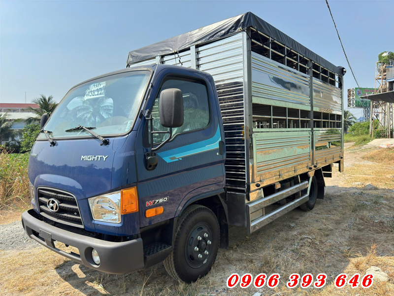 xe-hyundai-w-750-thung-gia-suc