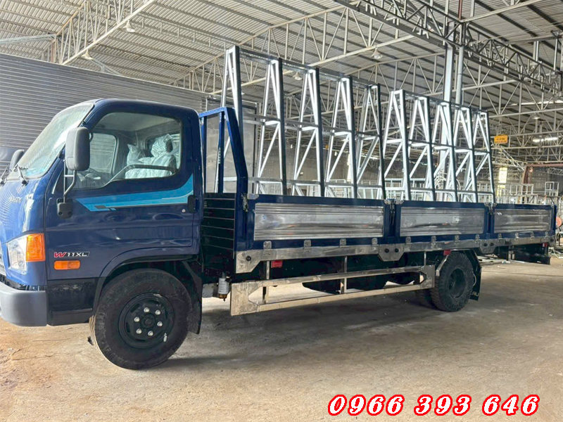 xe-hyundai-w11xl-7-tan-thung-lung-cho-kinh