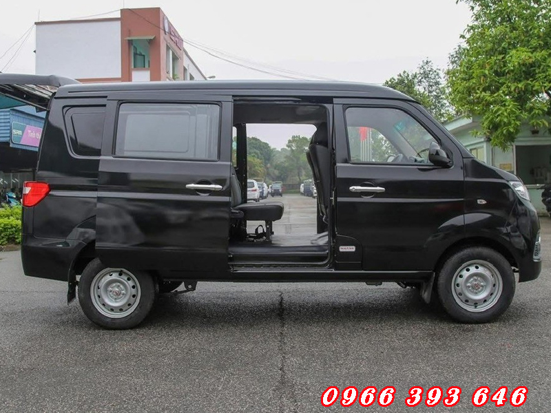 xe-van-srm-thung-dai-2.2-met