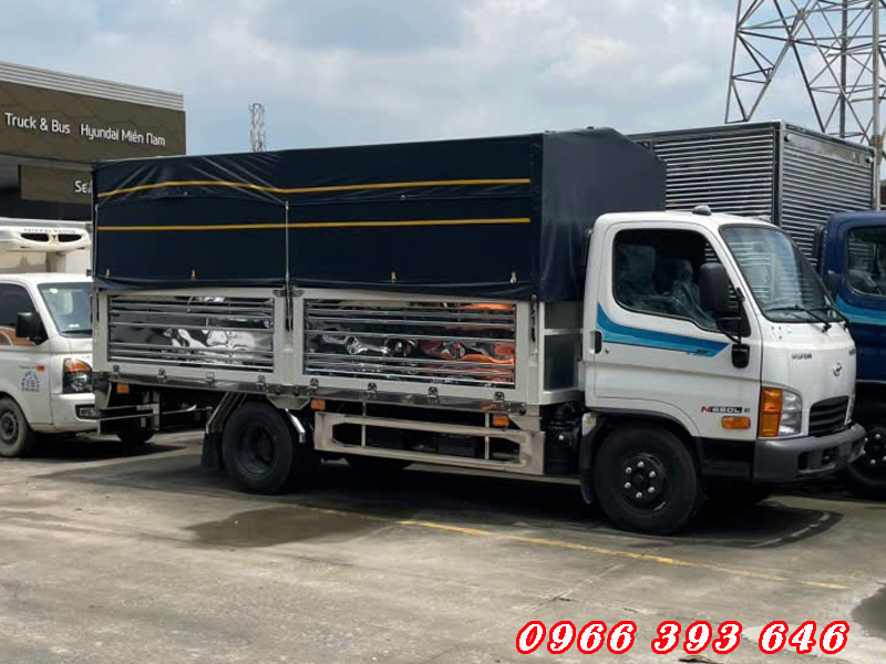 gia-lan-banh-hyundai-n650-mui-bat