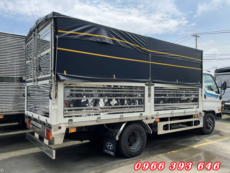 xe-hyundai-n650-3.5-tan-mui-bat